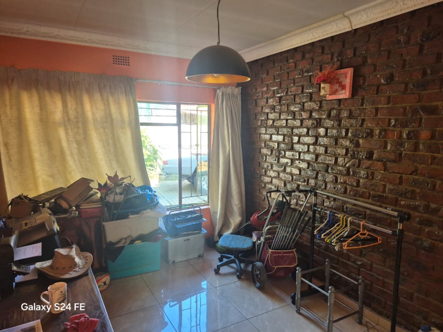 3 Bedroom Property for Sale in Oos Einde North West